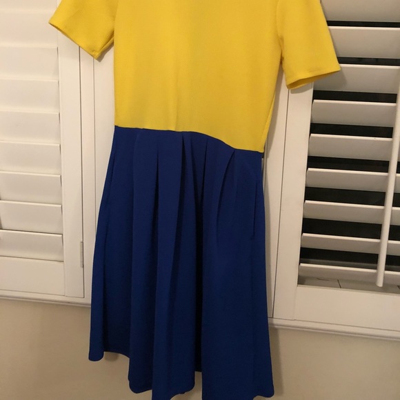 Lularoe Amelia dress - Picture 4 of 4